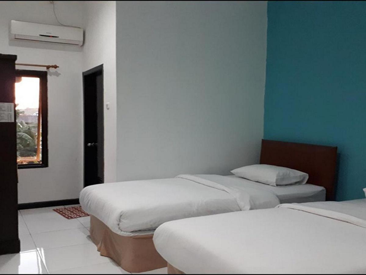 Reddoorz At Hotel Rumberpon סורונג מראה חיצוני תמונה